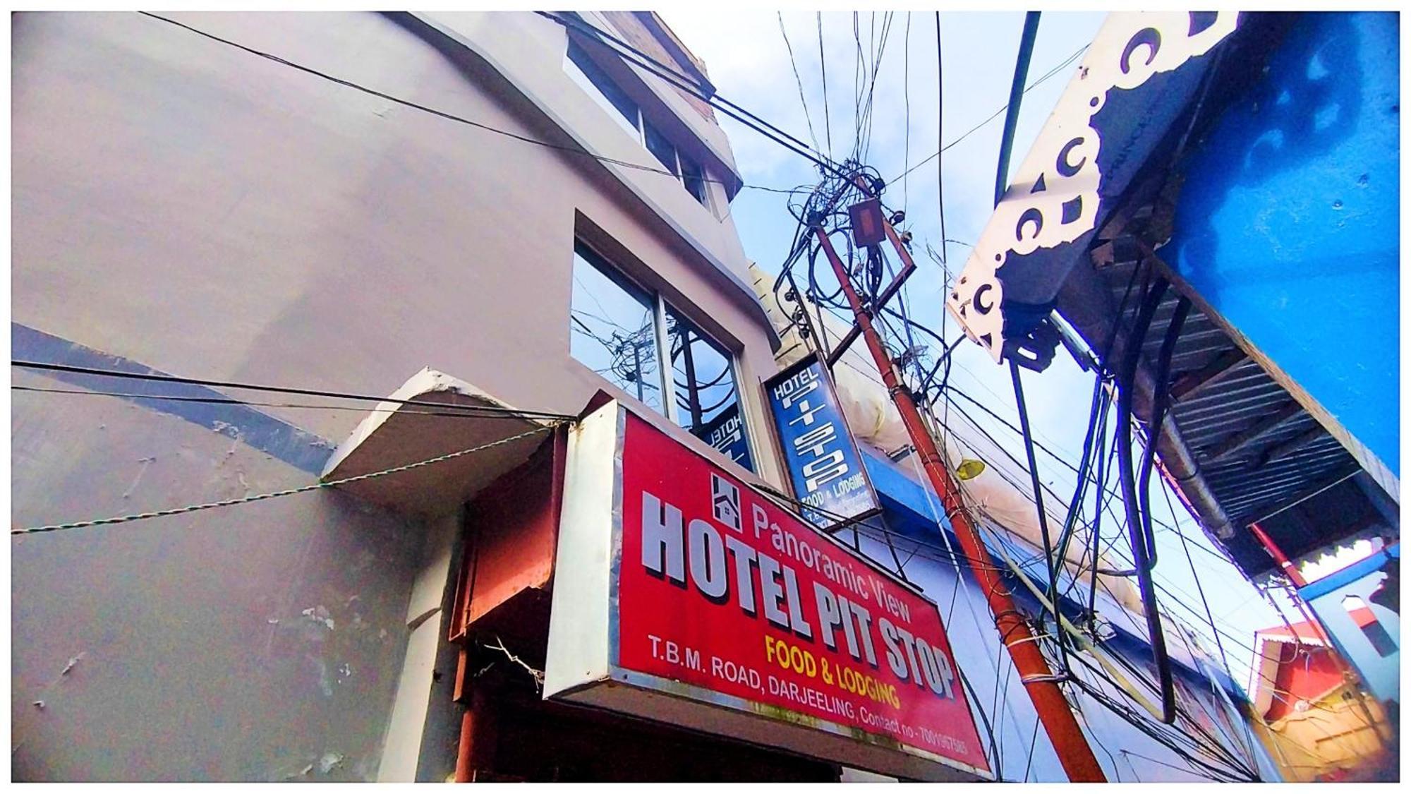 Hotel Premium Pitstop Near Railway Station Best Hotel In Darjeeling Dardzsiling Kültér fotó